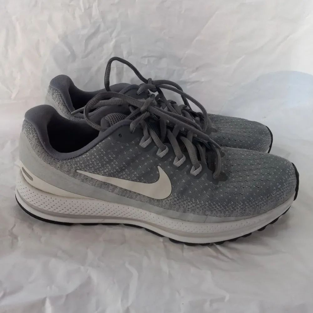 Nike Air Zoom Vomero 13 Running Shoes Cool Gray/White Rare 922909-003 Sz 8